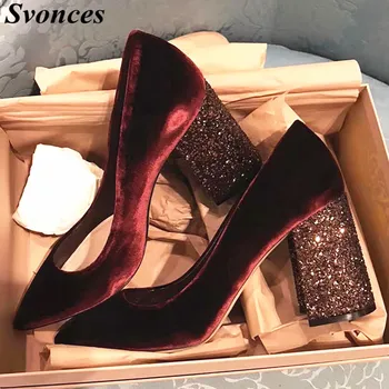 Модная осенне-зимняя обувь 2019, женская обувь, винно-красные блестки, массивные каблуки, бархатные свадебные туфли с острым носком, одежда для вечеринок невесты